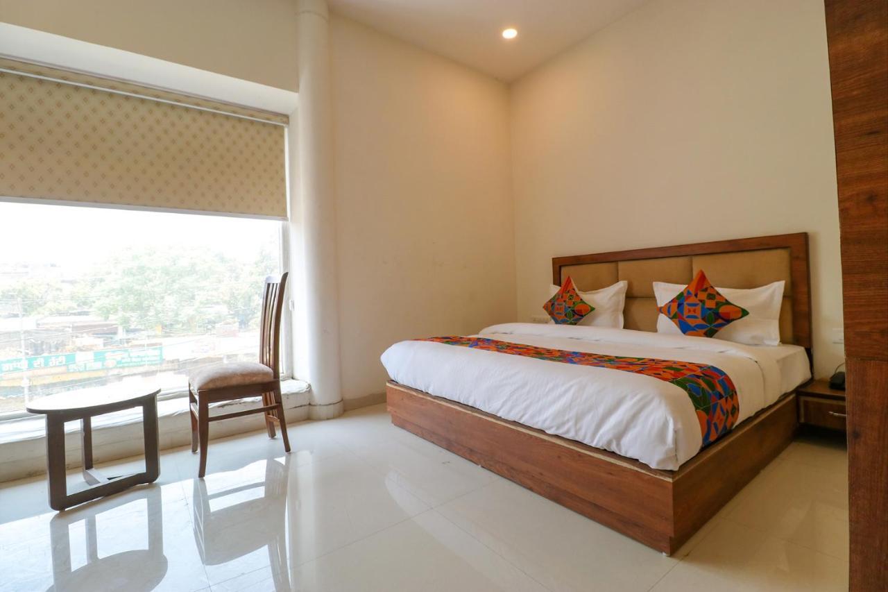 Fabhotel Prime Parisar Amritsar Exterior foto
