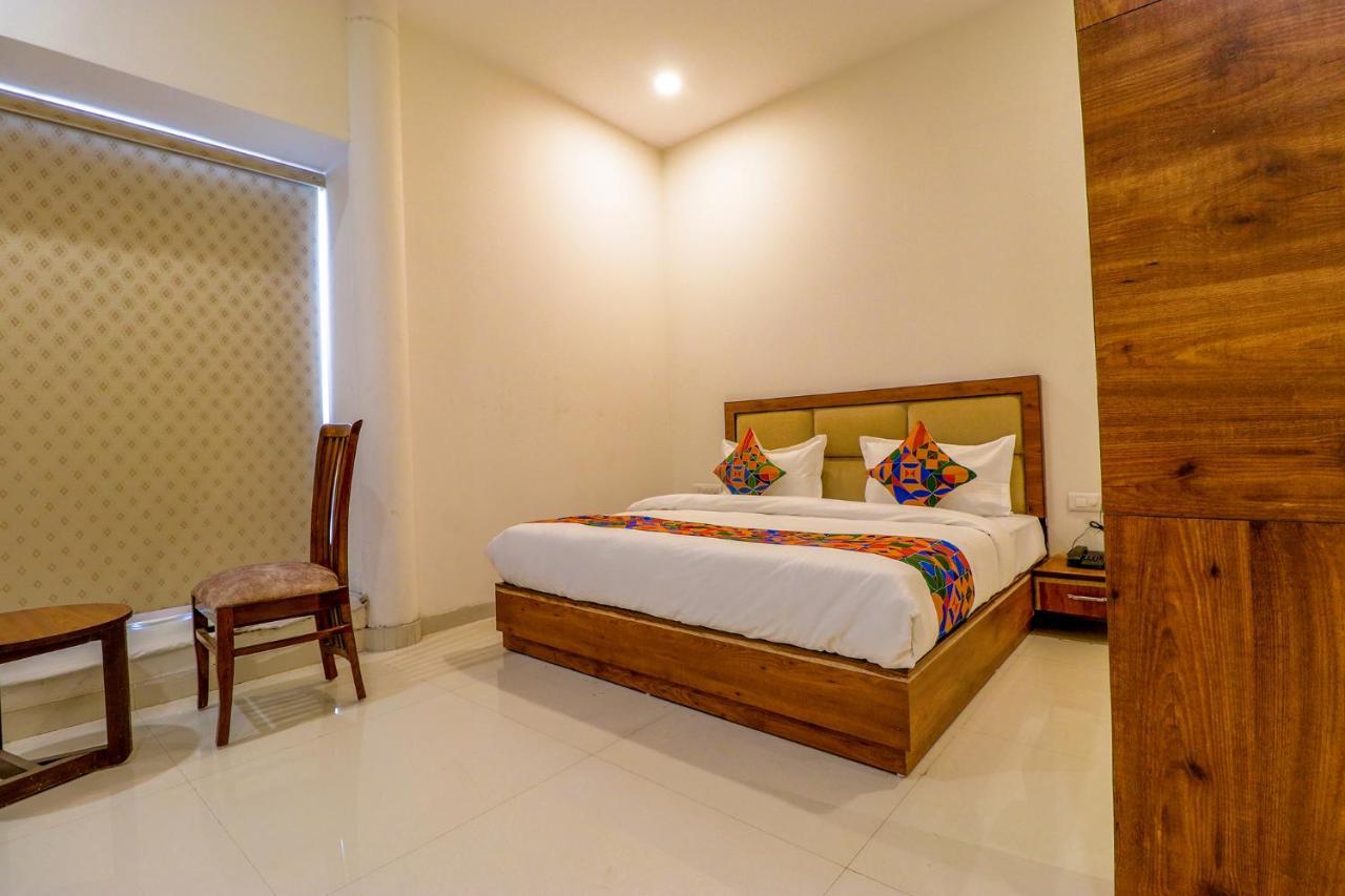 Fabhotel Prime Parisar Amritsar Exterior foto